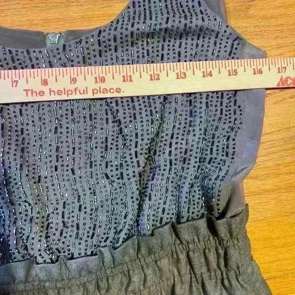 J Crew Grey "Aurelia" Beaded Silk Couplet Sleeveless Cocktail Dress Size 4 FLAW - Picture 8 of 8